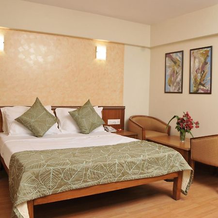Hotel Abigail Regency Sirdi Kültér fotó