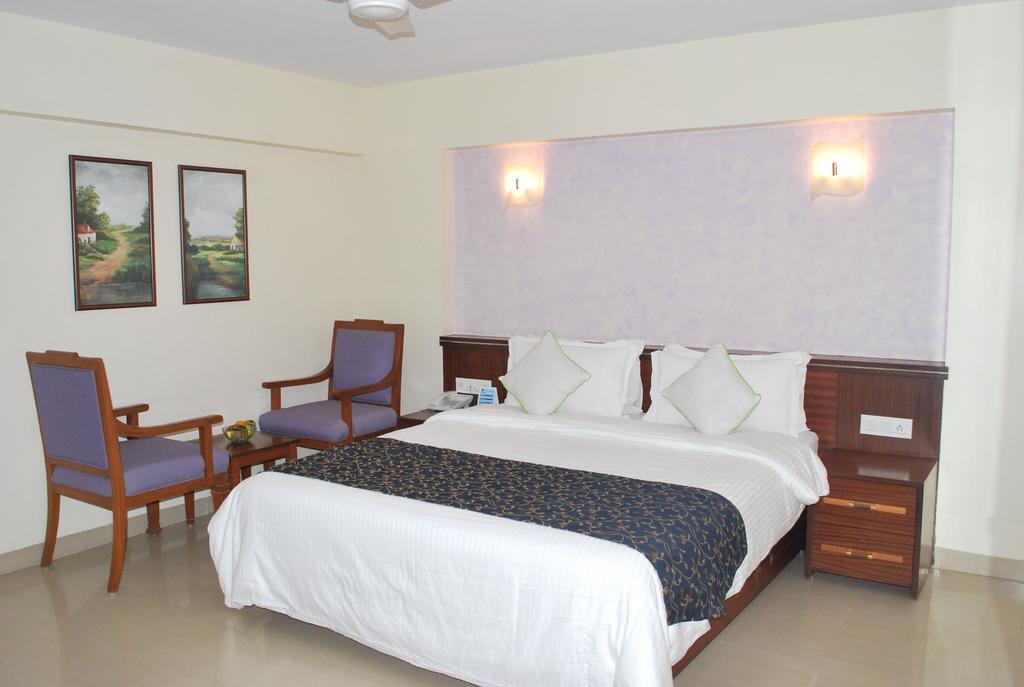 Hotel Abigail Regency Sirdi Kültér fotó